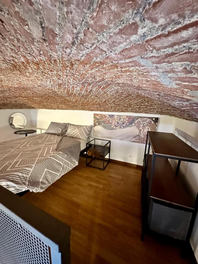 Casa Santa Chiara - Vicino Porta Susa F.S. ตูริน ภายนอก รูปภาพ